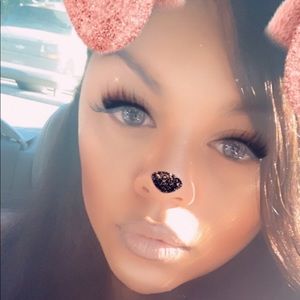 Meet your Posher, Amber